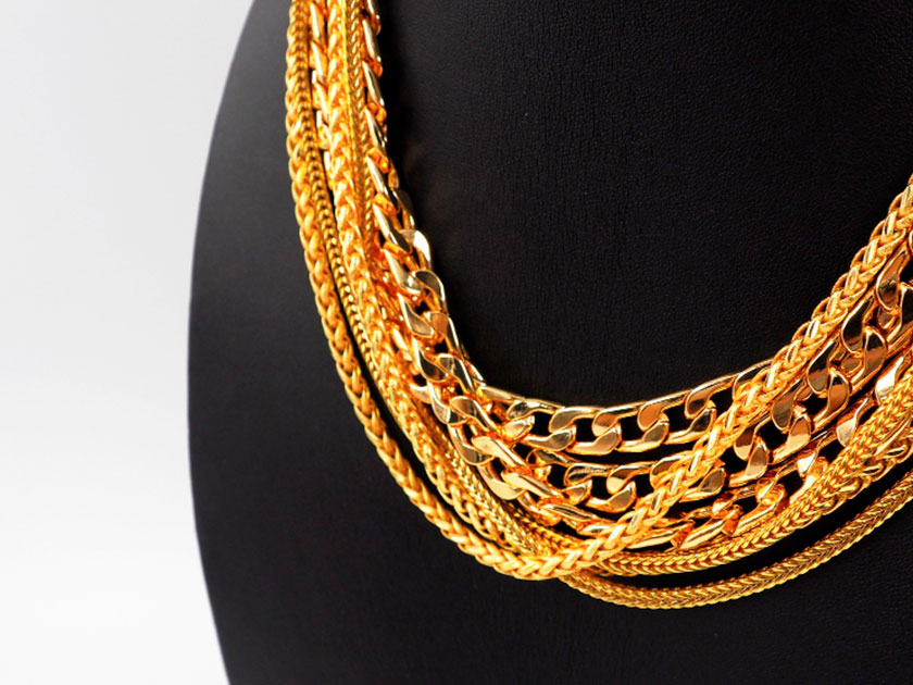 Tipos de cadenas de oro y cómo llevarlas - Blog Joyería Caprichos